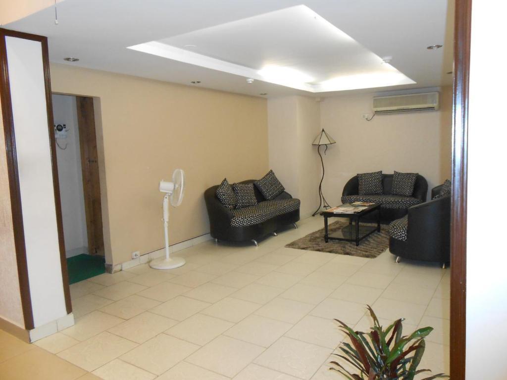 Hotel Housez43 Kalküta Dış mekan fotoğraf